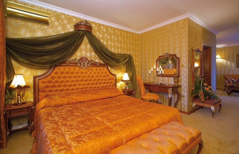 Rich Hotel 5*