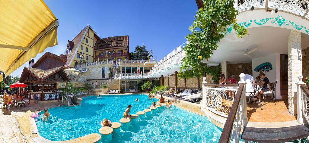 Hotel Rich