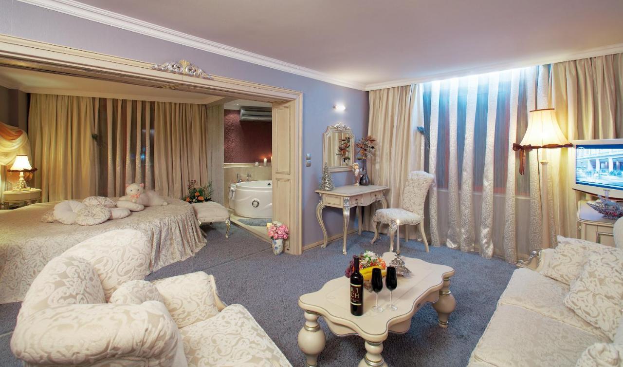 Hotel Rich