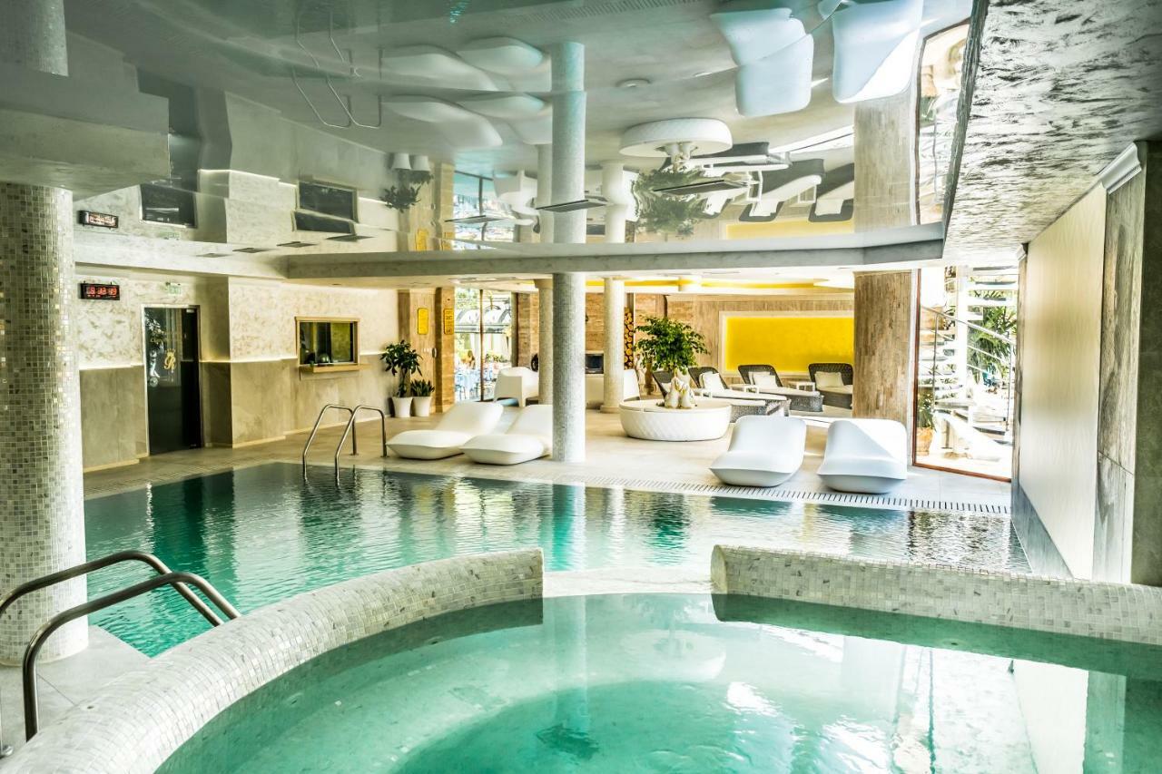 Hotel Rich Welingrad
