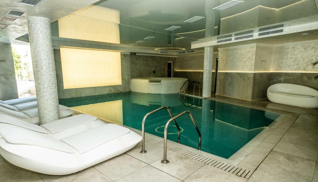 Hotel Rich