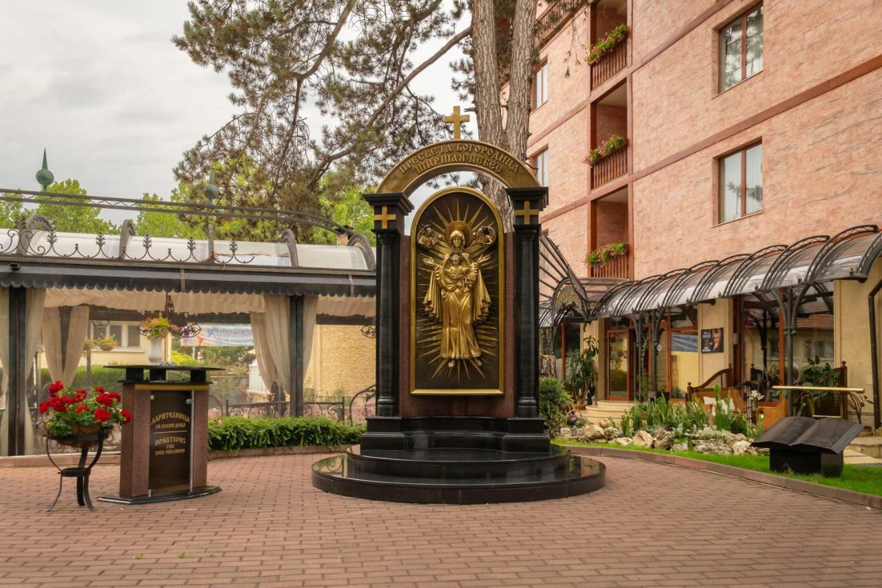 Hotel Rich 5*